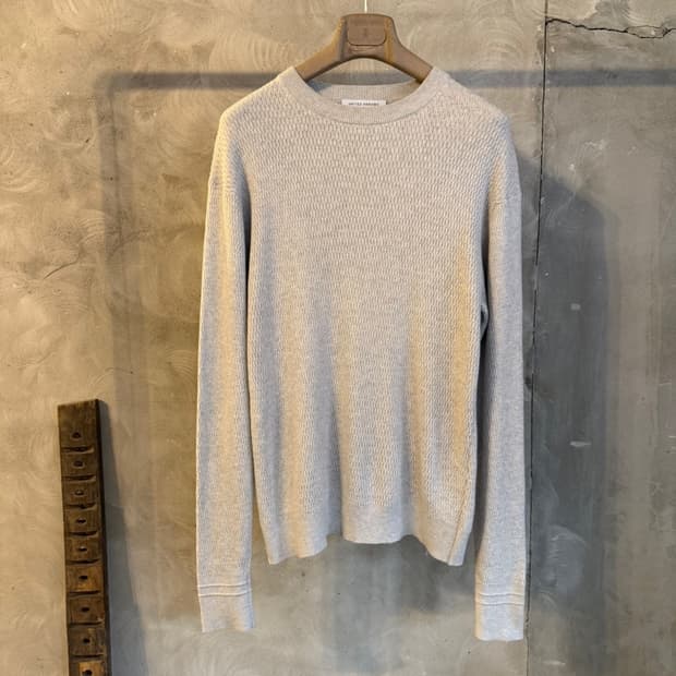 유나이티드 애로우 도쿄 크루넥 니트 100