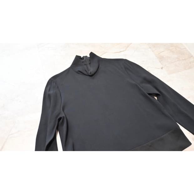 (w) Emporio Armani Turtleneck Sweater