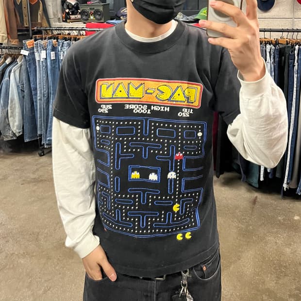 빈티지 팩맨 프린팅 티셔츠 (100)