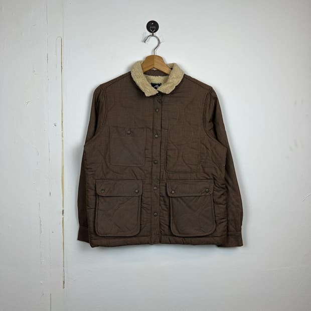 O185 FieldCore 브라운 패턴 퀼팅 자켓 M