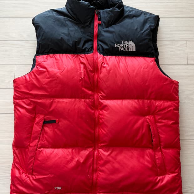 TNF 노스페이스 검빨 눕시 700 패딩 조끼 XL (105-110)