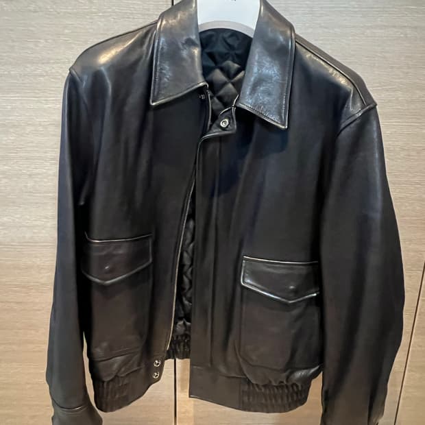 쿠어(COOR) 베지터블 레더 A-2 자켓 판매합니다.