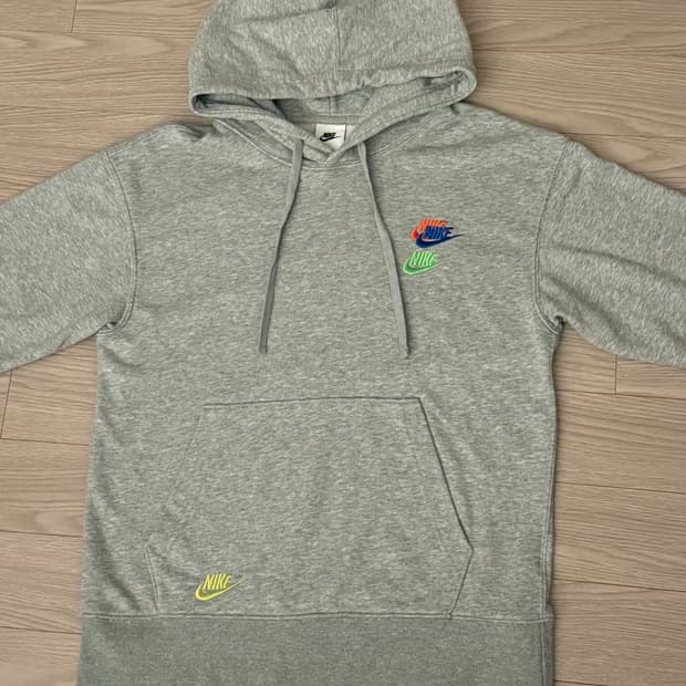 나이키 에센셜 후드티 그레이