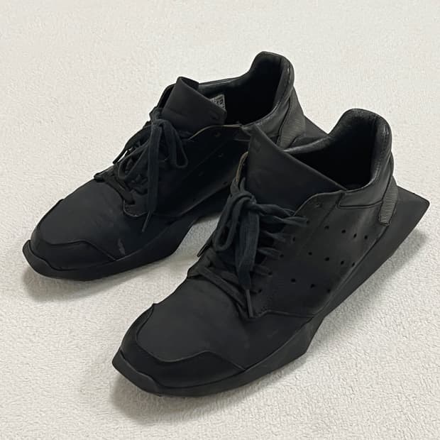 릭오웬스 아디다스 테크러너 트리플 블랙