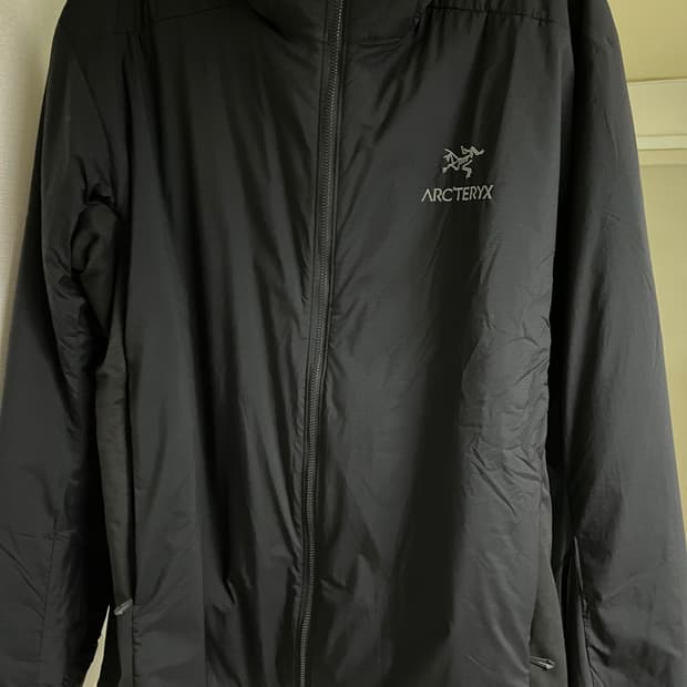 아크테릭스 아톰후디lt XL사이즈팝니다