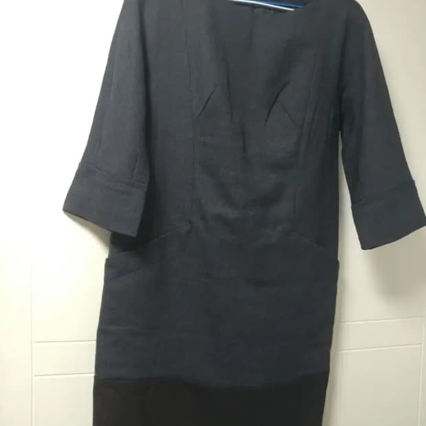 AK 입술넥 루즈핏 챠콜 그레이 원피스  55 66