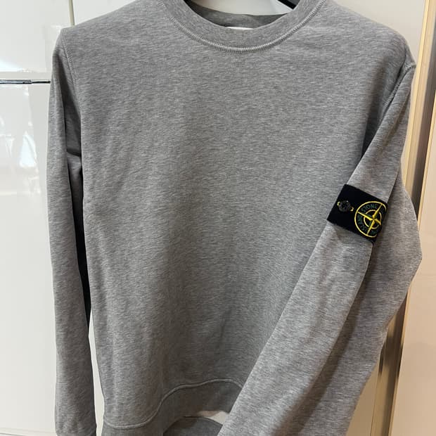 스톤아일랜드 맨투맨 그레이 L