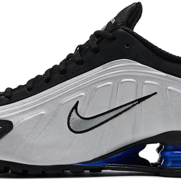 나이키 샥스 R4 레이싱 블루 