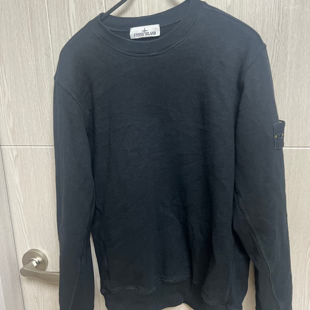 스톤아일랜드 맨투맨 팝니다