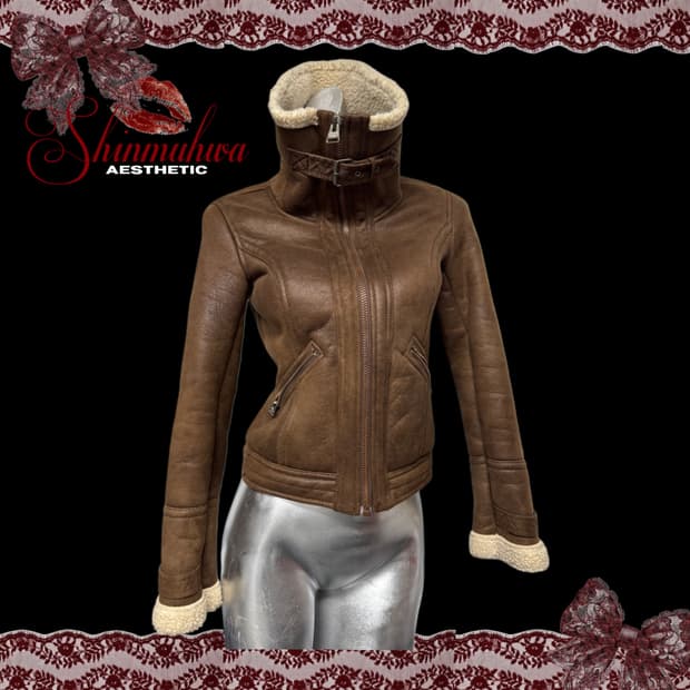 CK 갸루 뽀글이퍼 무스탕