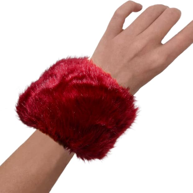 Cecil Mcbee Fur sleeve