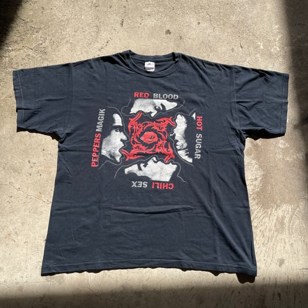 00s RHCP Blood Sugar Sex Magik’ T-shirt