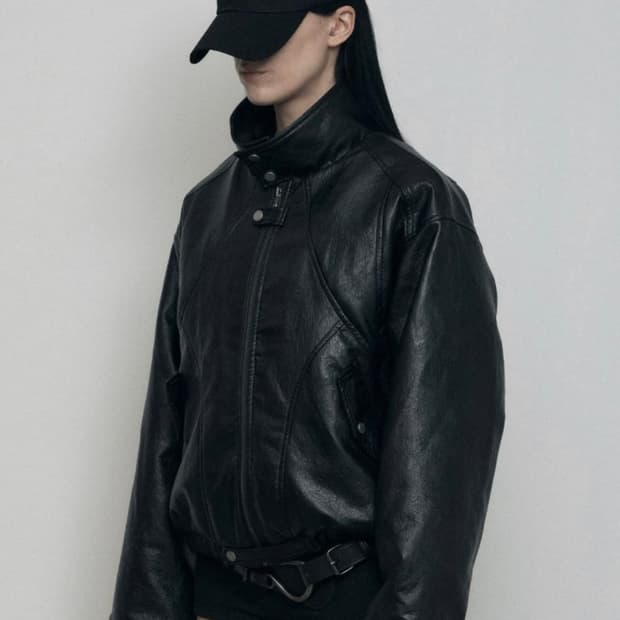 보헤미안서울 하이넥 모토 자켓 오버핏