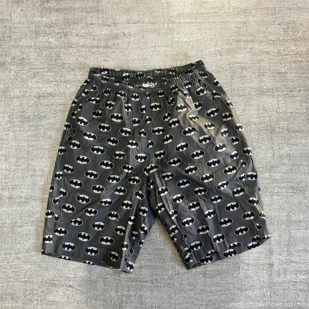 Uniqlo 유니클로x베트맨 올드스쿨스트릿 하프팬츠 반바지