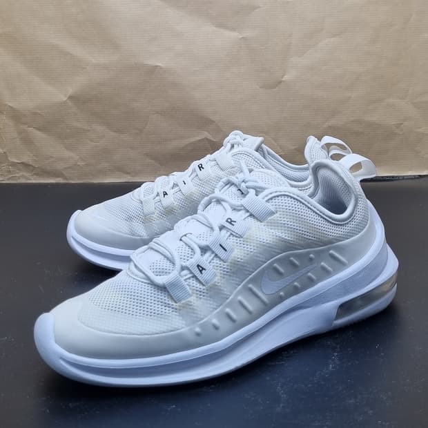 나이키 에어맥스 엑시스 운동화 225