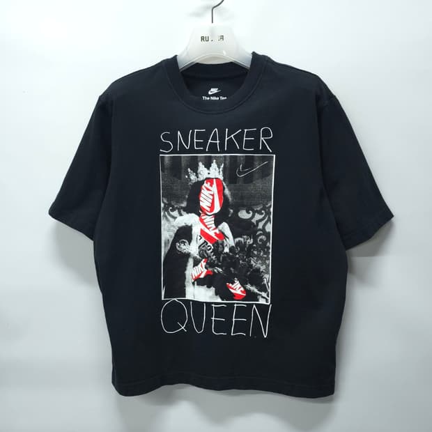 나이키 스니커퀸 나염 반팔티 (여성90/루즈핏L)