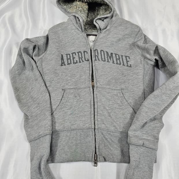 아베크롬비후드집업딱불핏