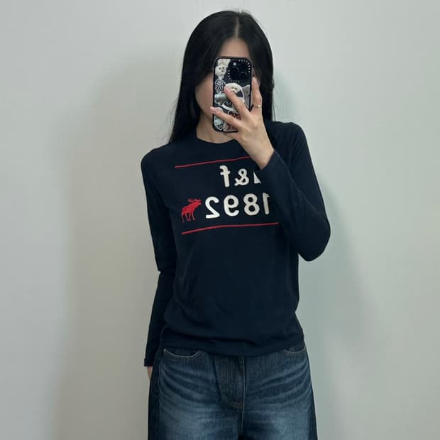 아베크롬비 y2k 와투케 네이비 롱슬리브 긴팔 티셔츠