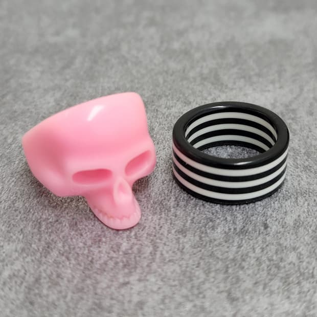 skull ring set