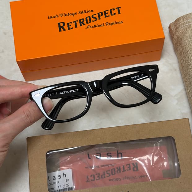 래쉬 쿠퍼 블랙 팝니다.(4월8일 구매)