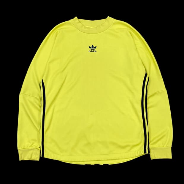 아디다스 파이어버드 등판 빅 삼선 져지 맨투맨