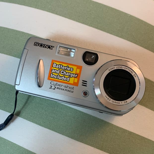 소니 사이버샷 dsc-p52
