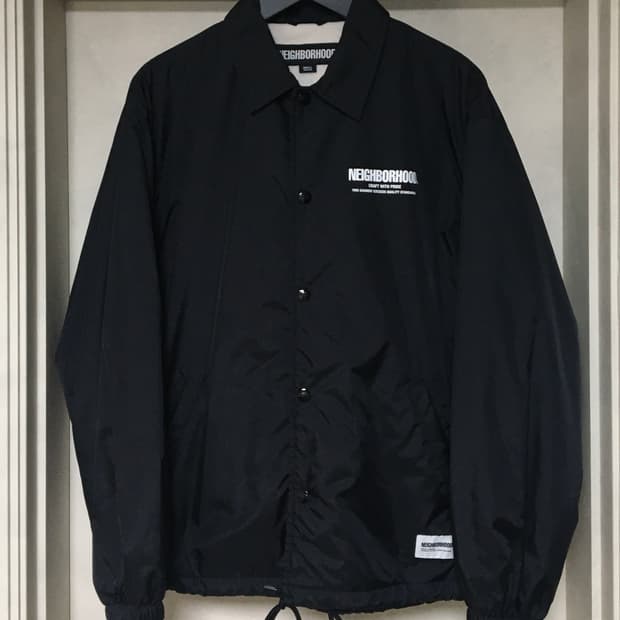 네이버후드 윈드브레이커 코치 자켓 블랙