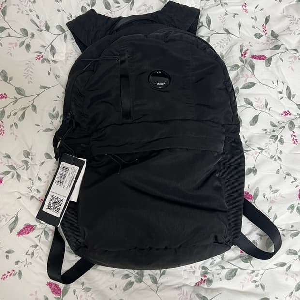 Cp 컴퍼니 나일론 B 렌즈 백팩 블랙 새상품