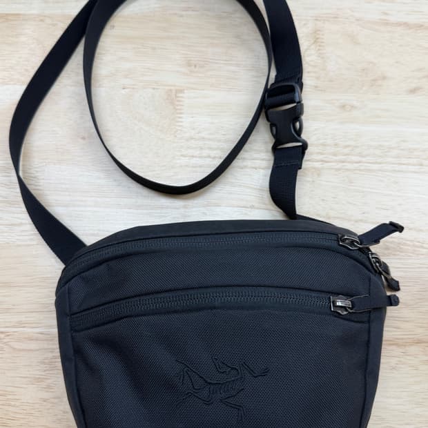 아크테릭스 맨티스 1 웨이스트팩 블랙 2