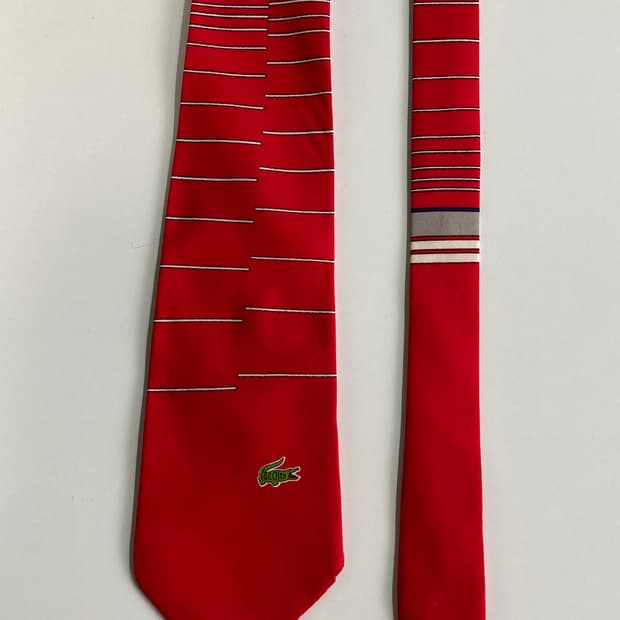 라코스테 넥타이