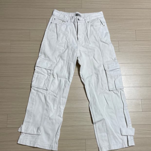 메종미네드 화이트 팬츠