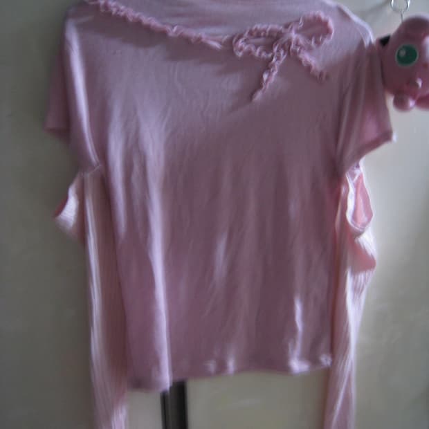 (단종 제품) 노피셜노피스 갸루 mood 프릴 리본 슬릿 소매 탑 핑크