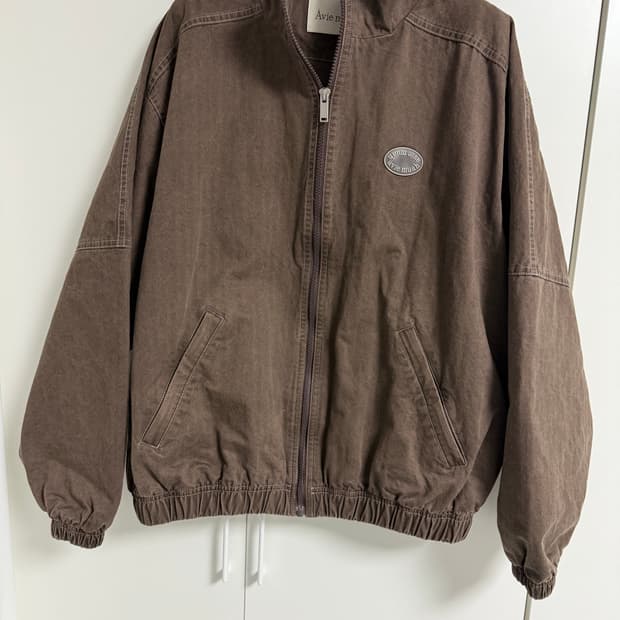 아비에무아 윈드브레이커 자켓