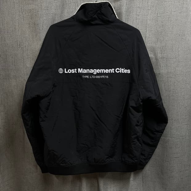 LMC. 양면 리시버플 양털 바람막이 자켓 (M 오버핏)