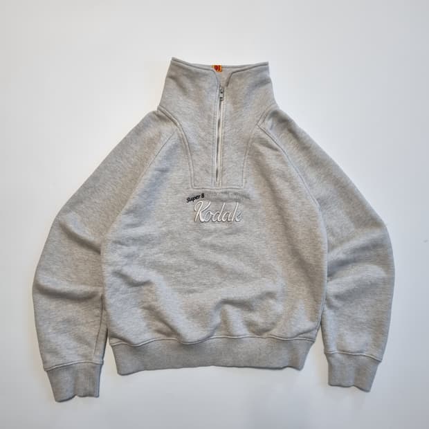 코닥 반집업 맨투맨