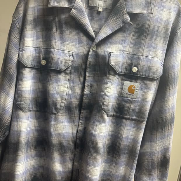 칼하트 셔츠