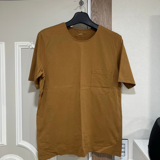 르메르 토바코 티셔츠