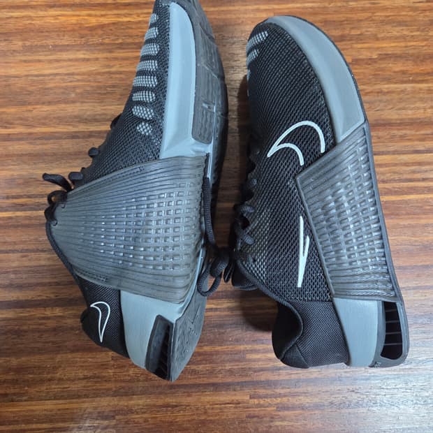 나이키 메트콘 9 헬스화 285