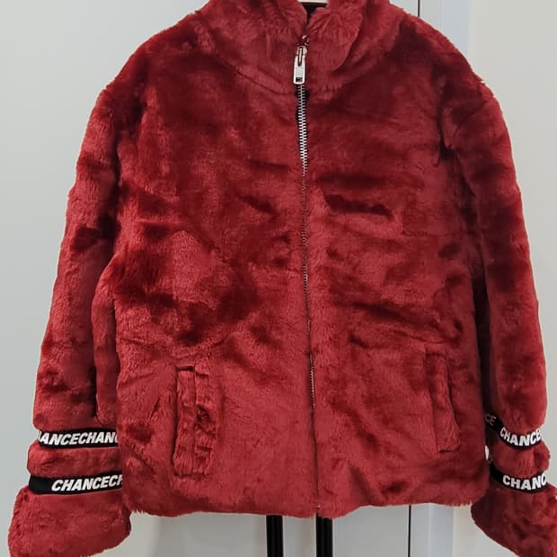 챈스챈스 CHANCECHANCE 레드 에코퍼 숏 자켓 S사이즈