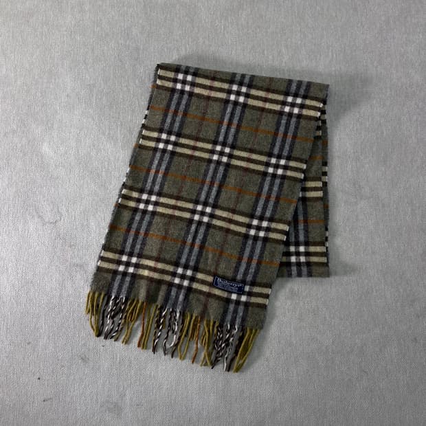 버버리 노바체크 캐시미어 그린 머플