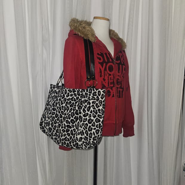 오네갸루 y2k  레오파드백