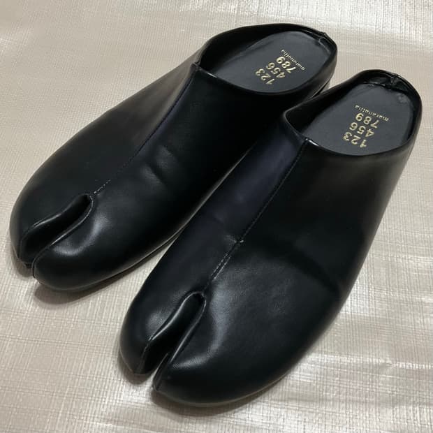 타비 뮬 비건레더 42