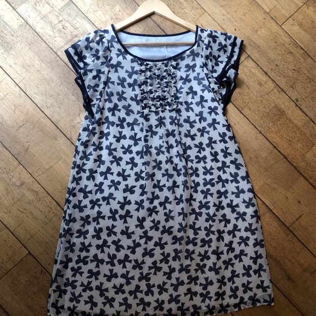 Ribbon frill dress