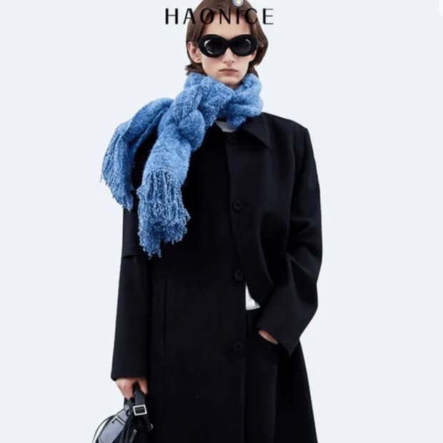 아더에러 💙 퍼지 니트 목도리