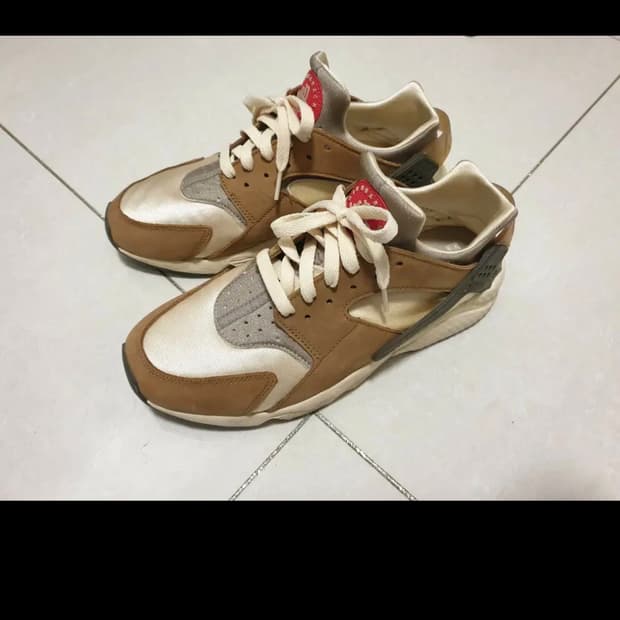 니이키 스투시 허라취 270사이즈