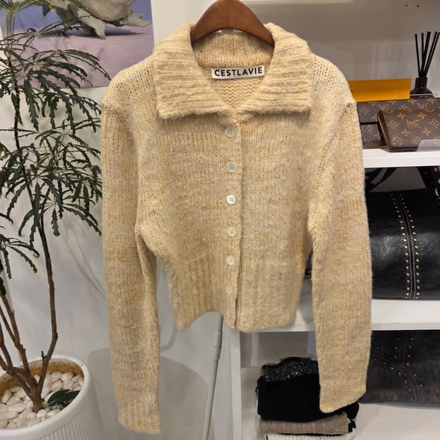 CESTLAVIE 세라비 카라  니트 가디건