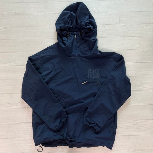 아식스 타이거 바람막이 후디