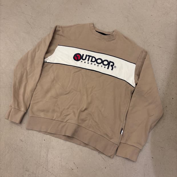 아웃도어프로덕츠 빅로고 베이지 맨투맨