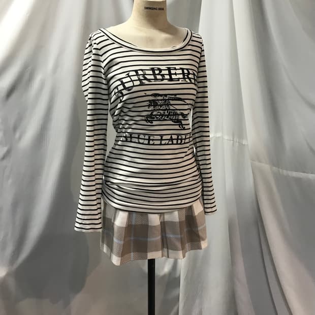 버버리 스트라이프 롱슬리브