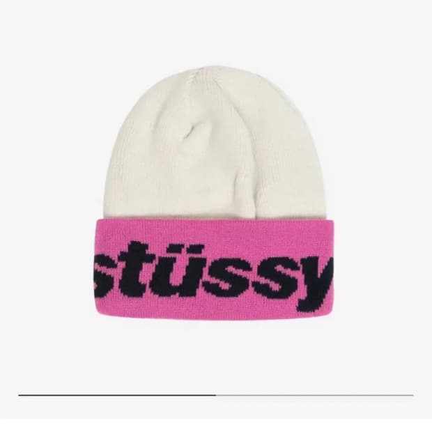 스투시 헬베티카 비니